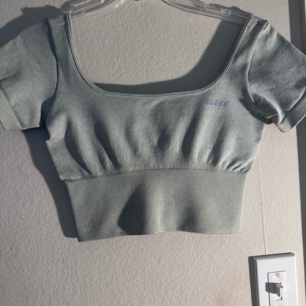 Guess Green Fit Short Sleeve Crop Top